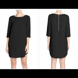 BB Dakota Jazlyn Black Crepe Shift Dress
